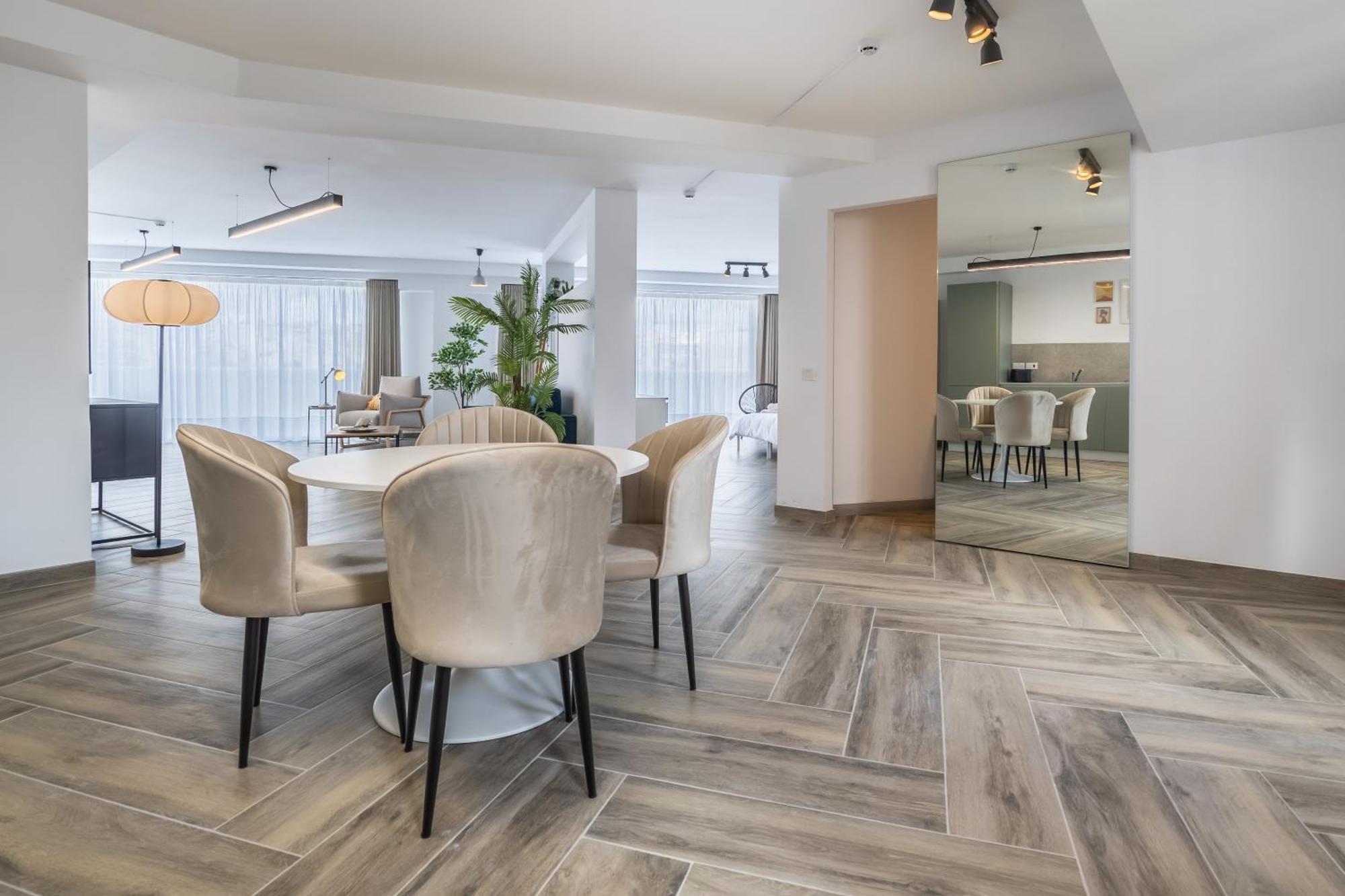 The Cube - Designer Finished By Sf Homes
