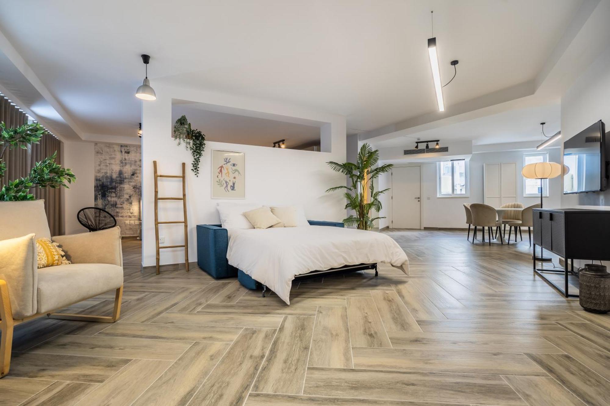 The Cube - Designer Finished By Sf Homes Apartment